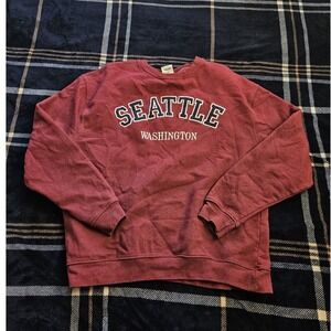 Seattle Washington Vintage Sweater 1990s Size Large Red / EMBROIDERED WORDS
